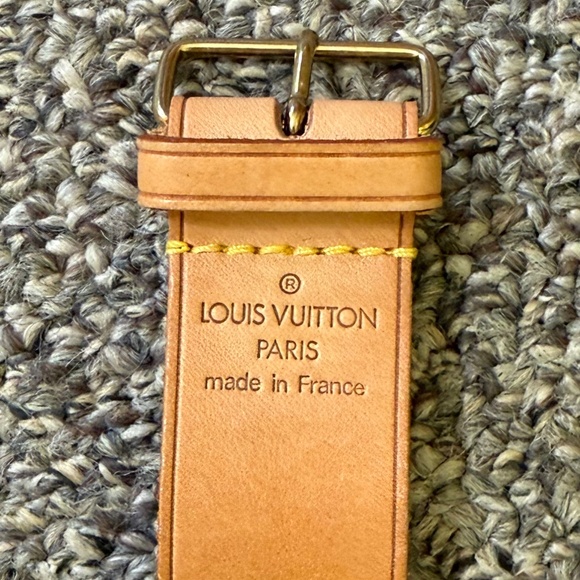 Louis Vuitton Vachetta Leather Poignet - Authentic - Picture 7 of 14